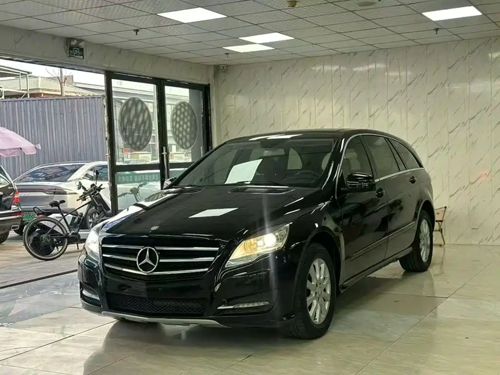 Mercedes-Benz R-Class