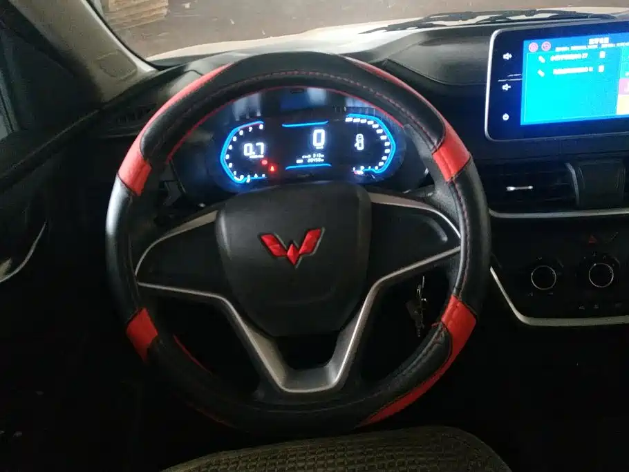 Wuling Hongguang S3 — миниатюра 15