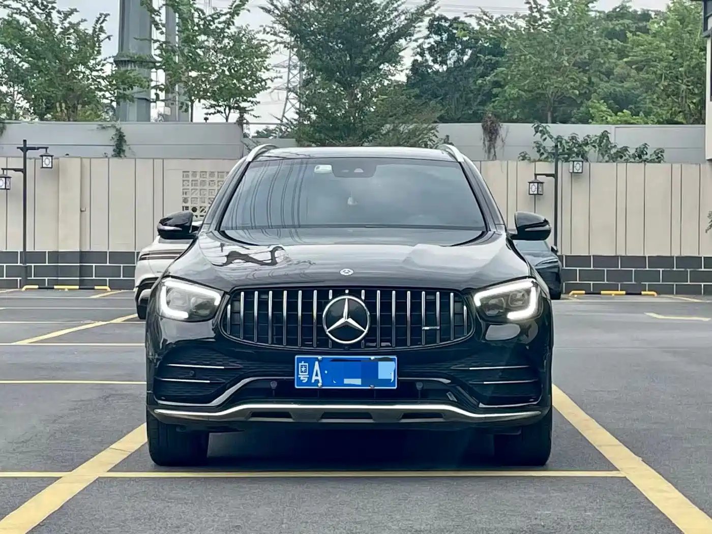 Mercedes-Benz GLC AMG