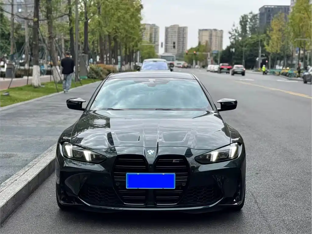 BMW M4 — миниатюра 2