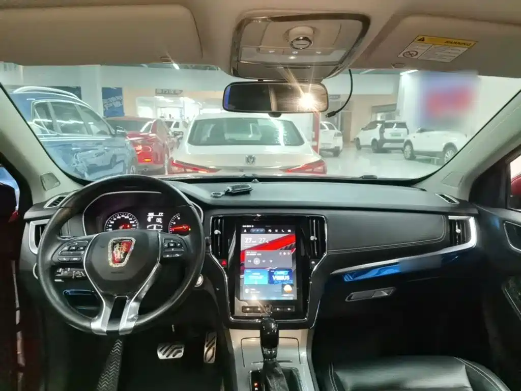 Roewe RX5 — миниатюра 10