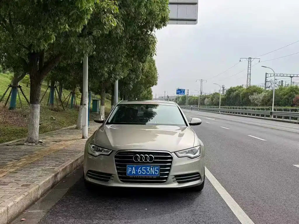 Купить Audi A6L