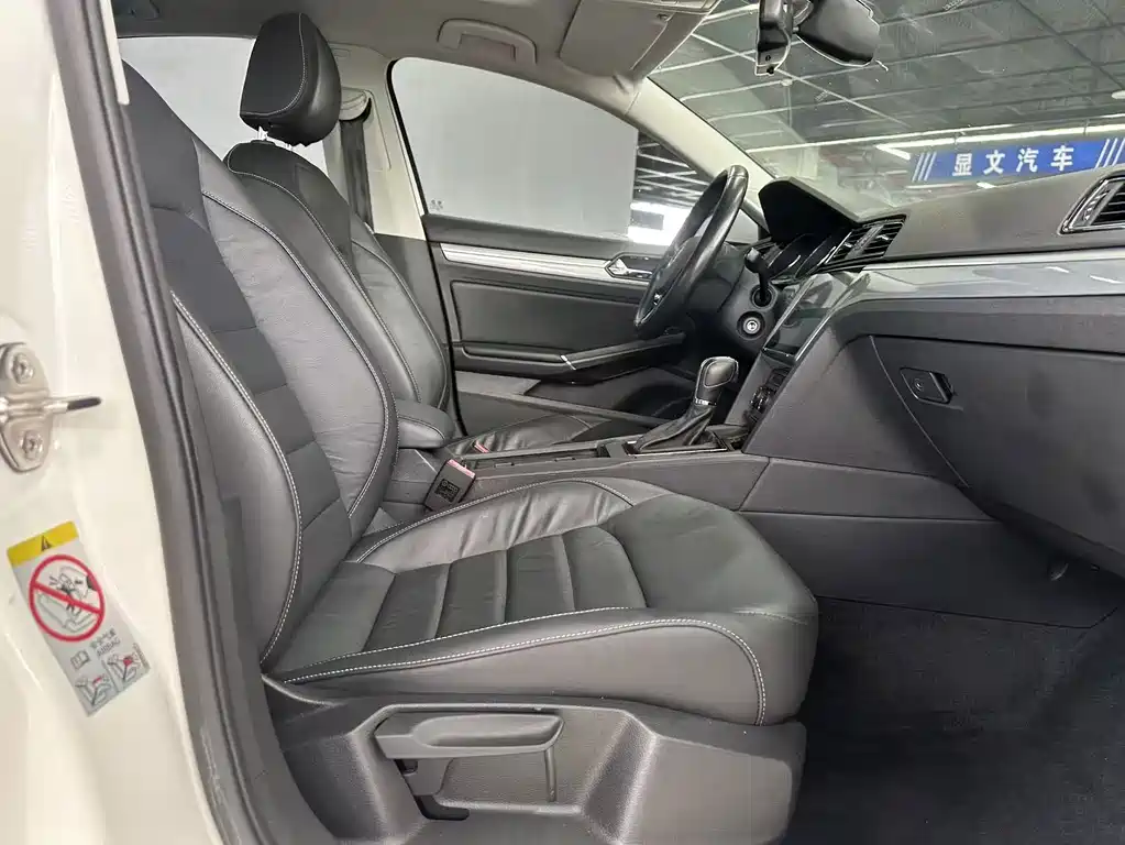 Volkswagen Lamando — миниатюра 11