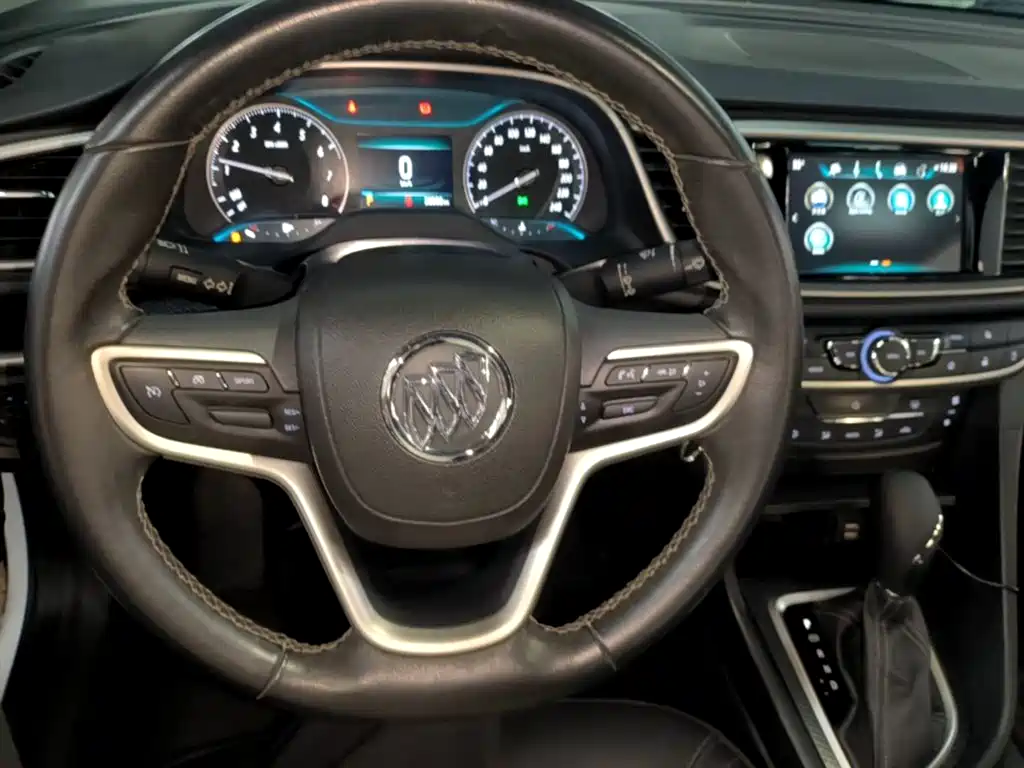 Buick Excelle — миниатюра 10