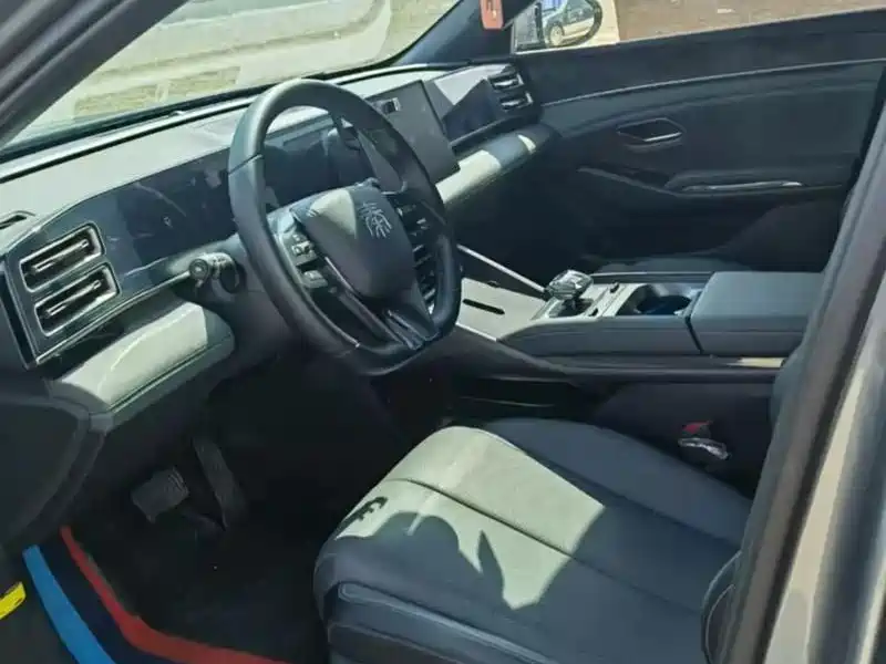 BYD Qin L — миниатюра 6