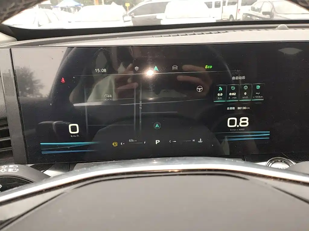 Roewe RX5 MAX — миниатюра 12