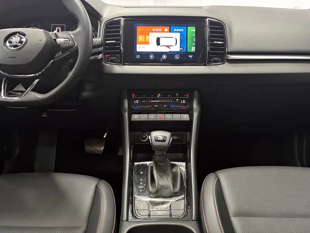 Skoda Karoq — миниатюра 9