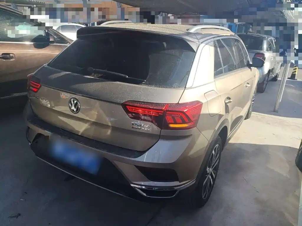 Volkswagen T-Roc — миниатюра 7