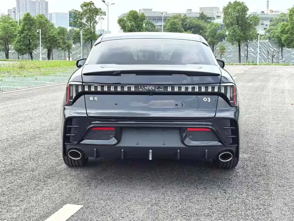 Lynk & Co 03 — миниатюра 17