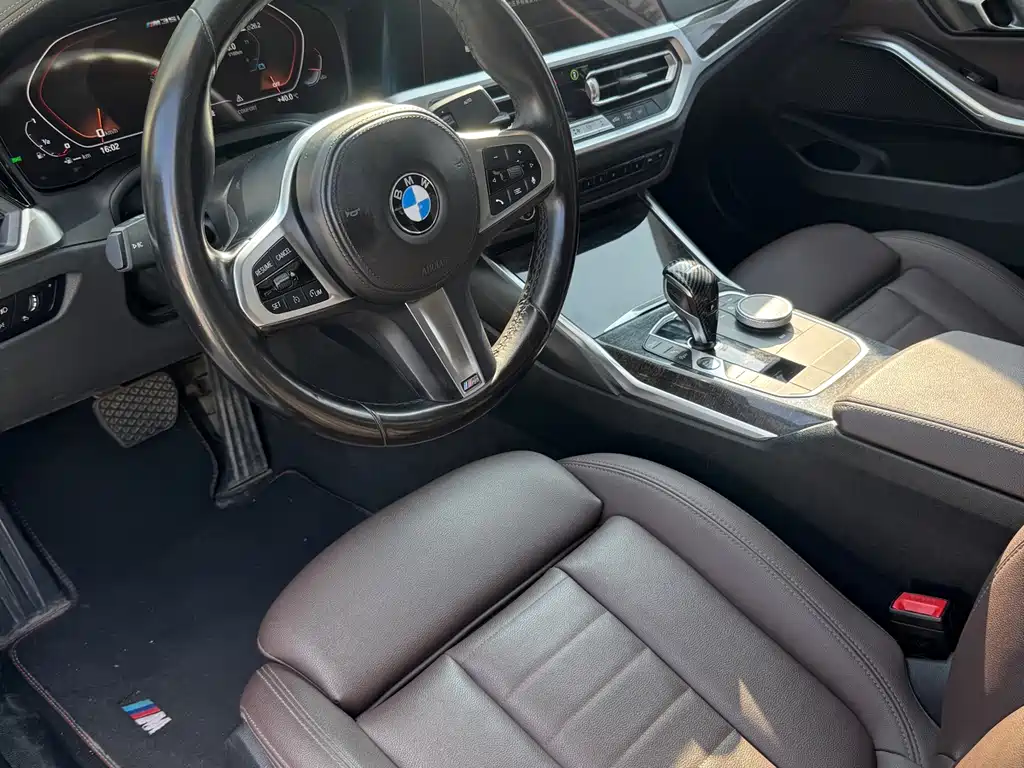 BMW 3 Series — миниатюра 4