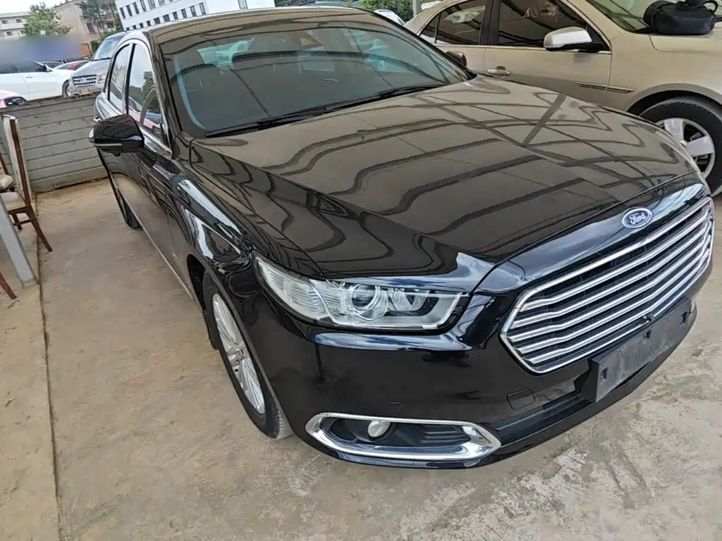 Ford Taurus — миниатюра 4