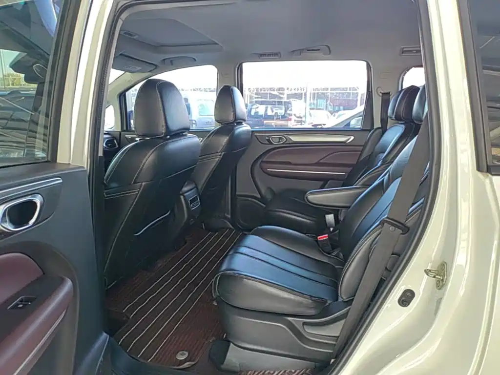 GAC Motor Trumpchi M6 — миниатюра 17