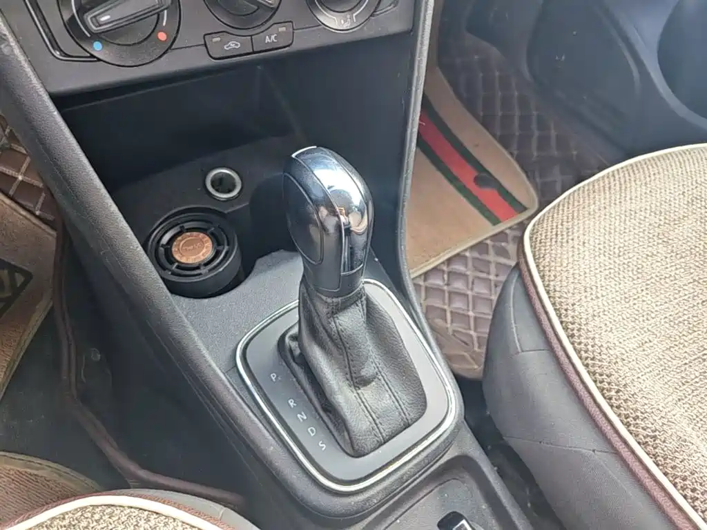 Volkswagen Polo — миниатюра 14