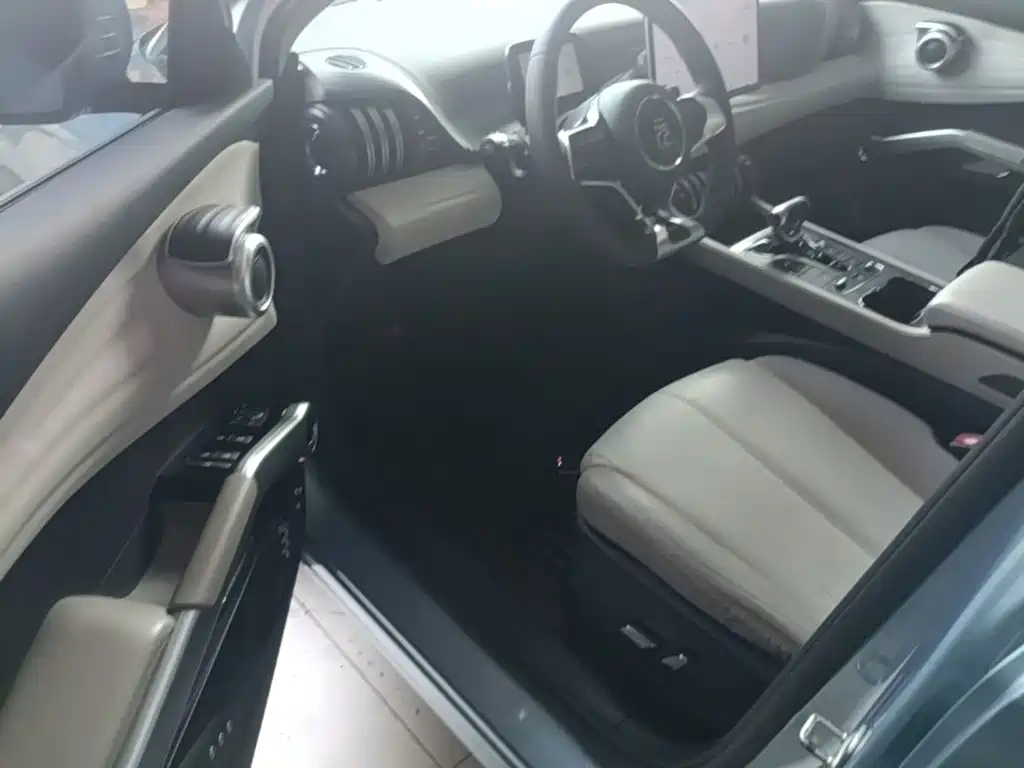 BYD Yuan Plus — миниатюра 16