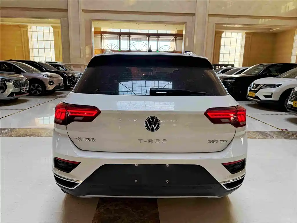 Volkswagen T-Roc — миниатюра 15