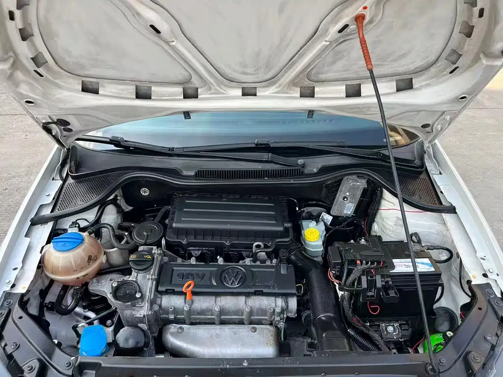 Volkswagen Polo — миниатюра 6