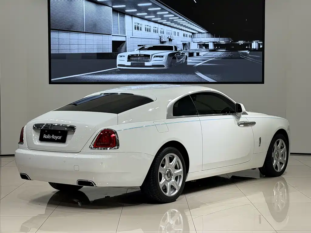 Rolls-Royce Wraith — миниатюра 3