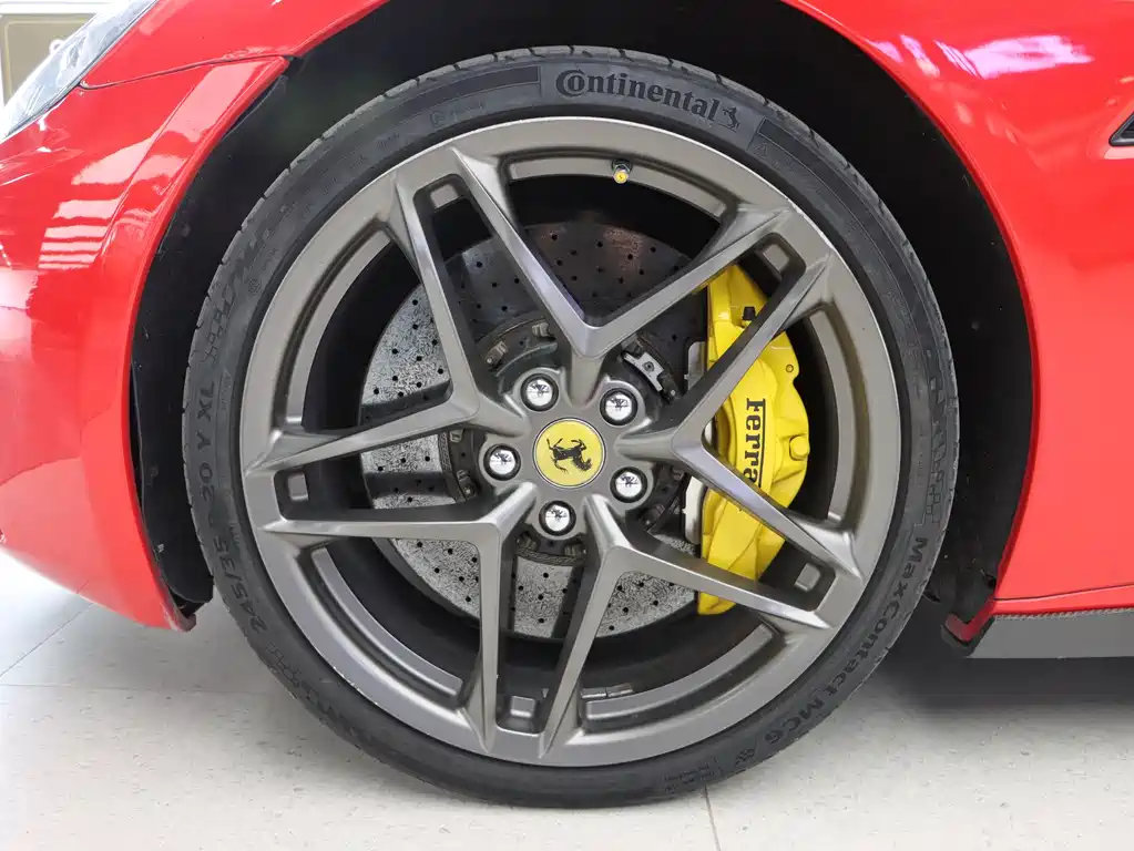 Ferrari California T 2012 4.3L
