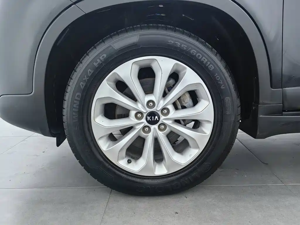 Kia Sorento — миниатюра 17