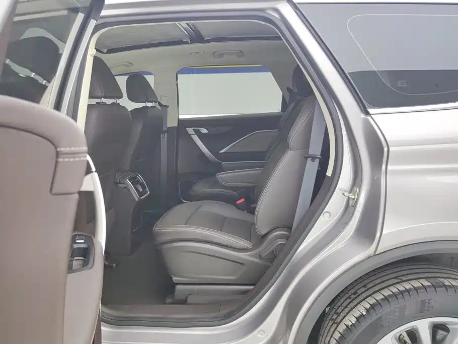 Geely Jia Ji — миниатюра 11