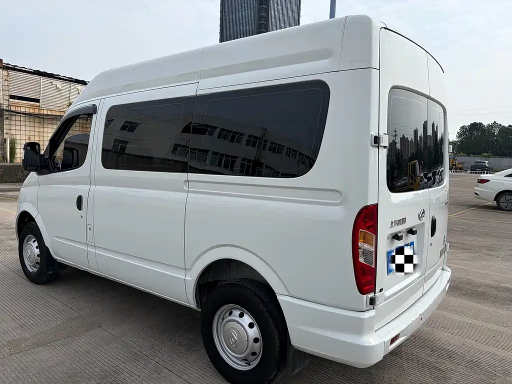 MAXUS V80 — миниатюра 9
