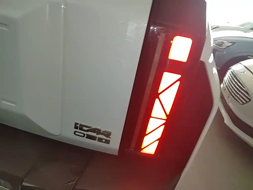 iCAR iCAR 03T — миниатюра 8