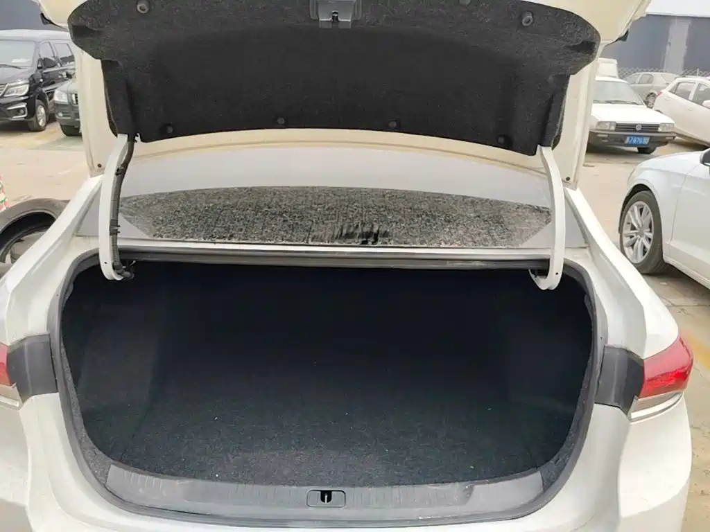 Buick Excelle — миниатюра 15
