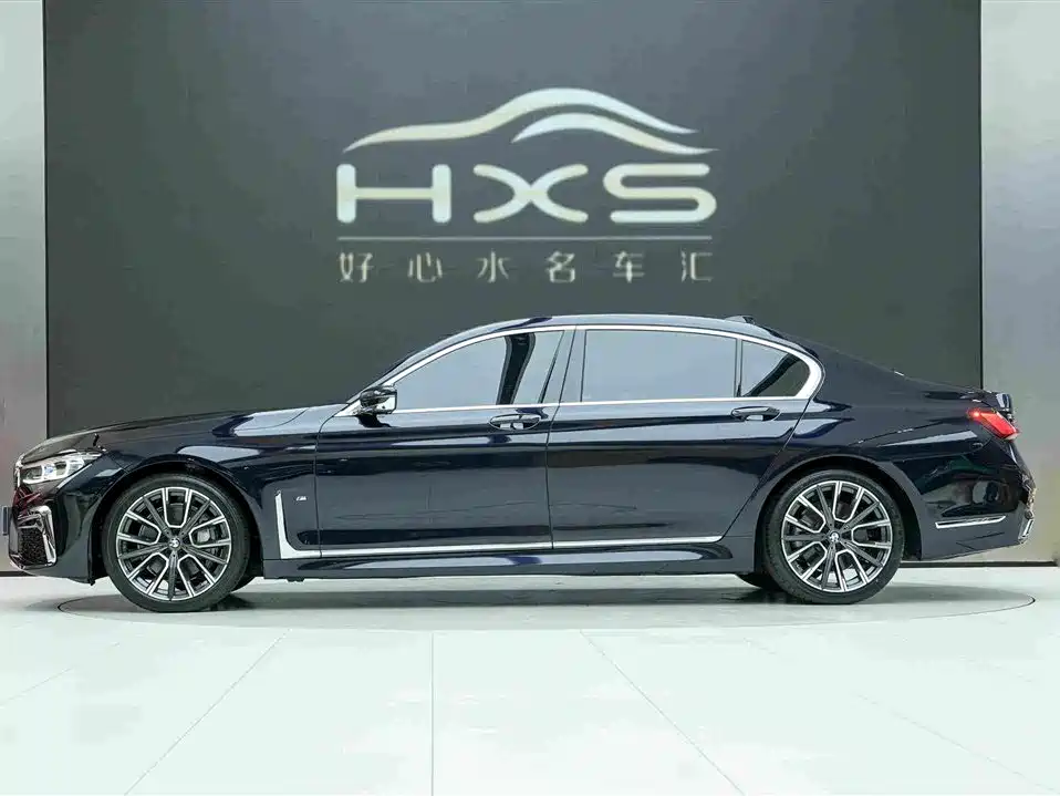BMW 7 Series — миниатюра 3