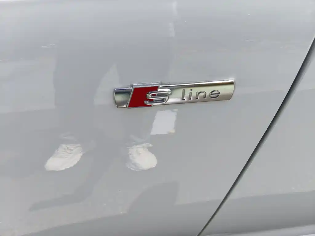 Audi A4L — миниатюра 17