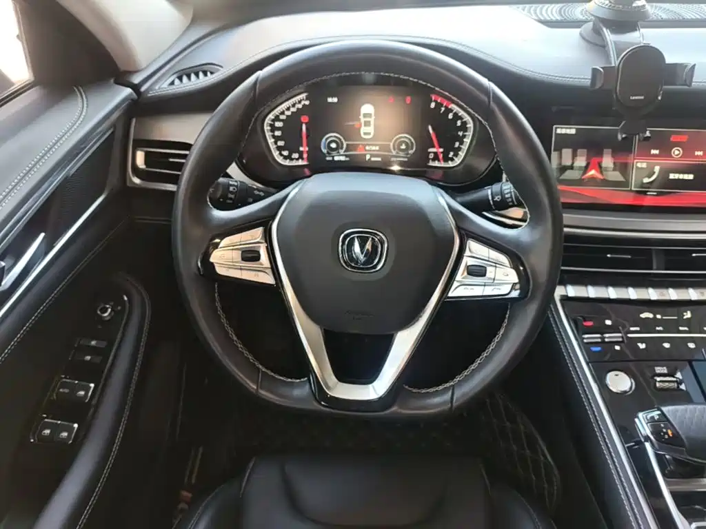 Changan CS85 COUPE — миниатюра 11