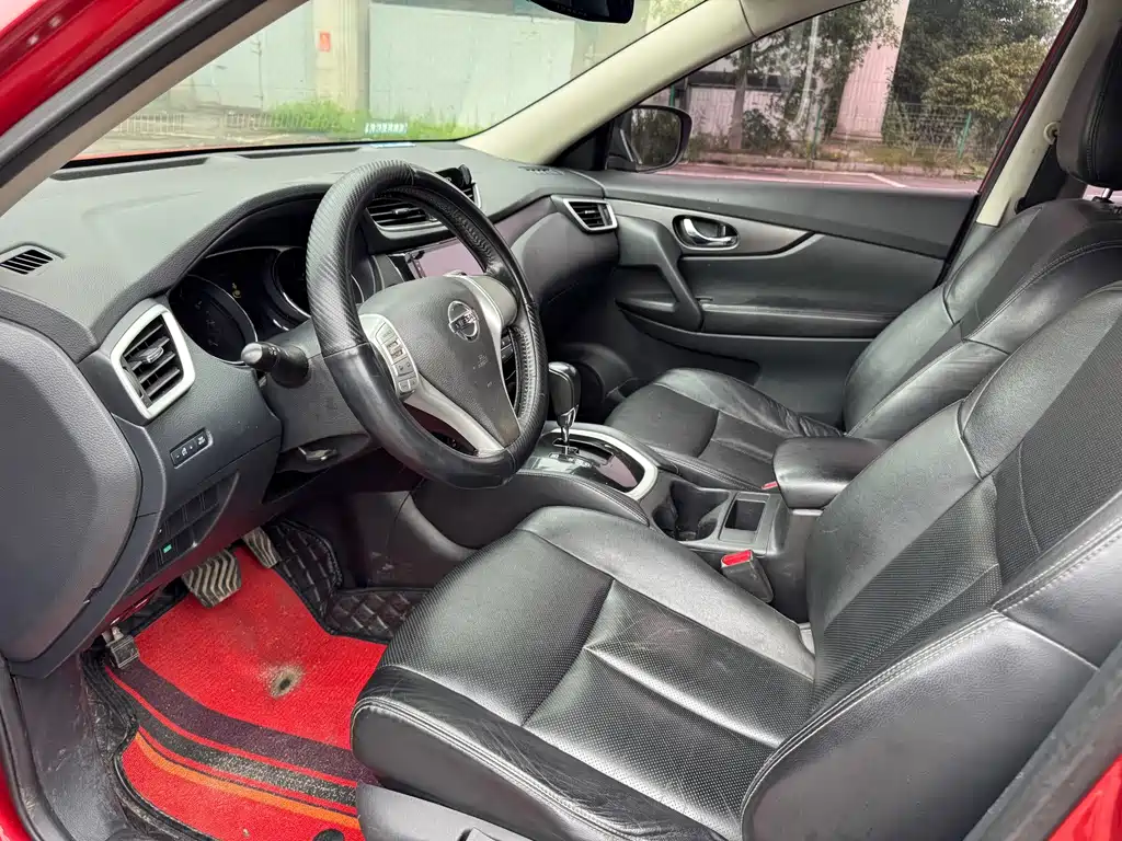 Nissan X-Trail — миниатюра 4