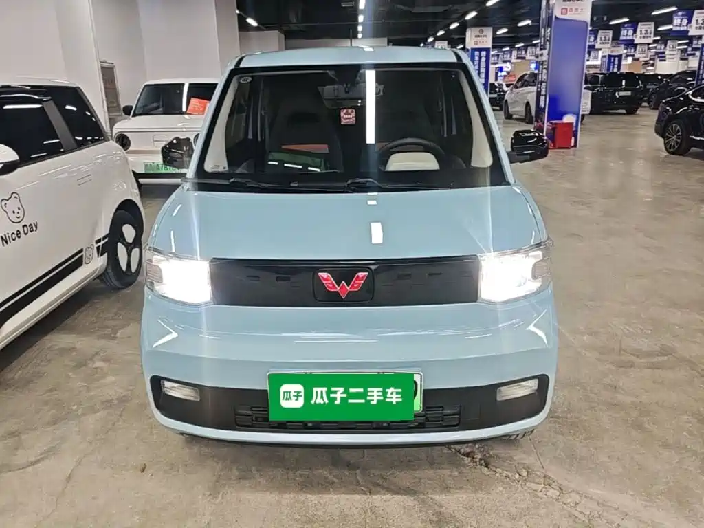 Wuling MINIEV — миниатюра 3