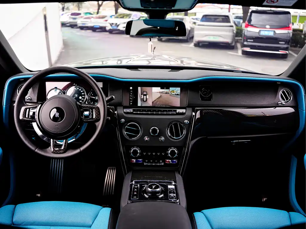 ROLLS-ROYCE CULLINAN