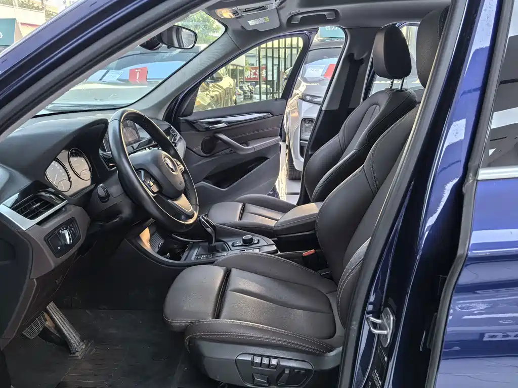 BMW X1 — миниатюра 5