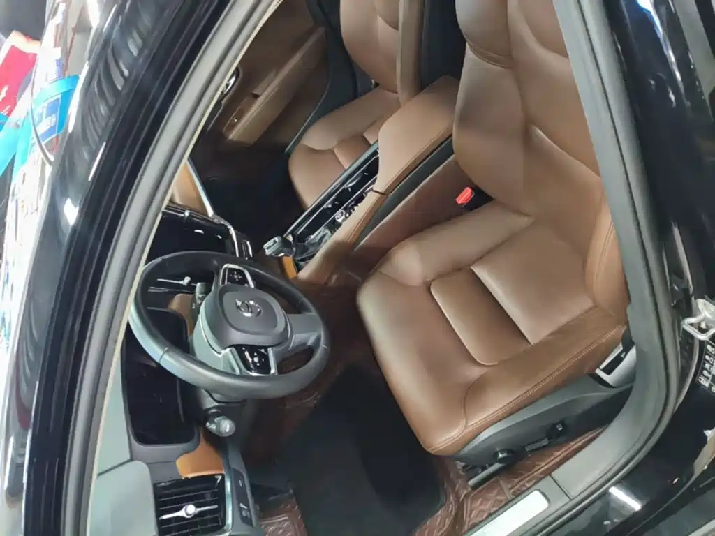 Volvo S90 — миниатюра 15