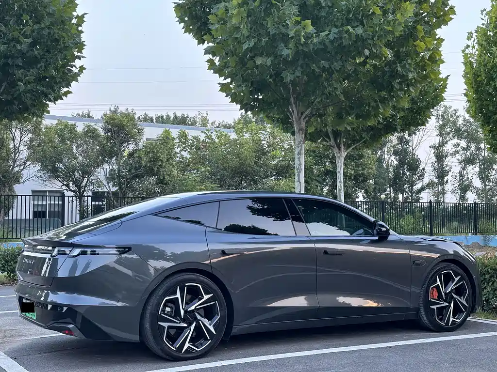 Lynk & Co Z10 — миниатюра 9
