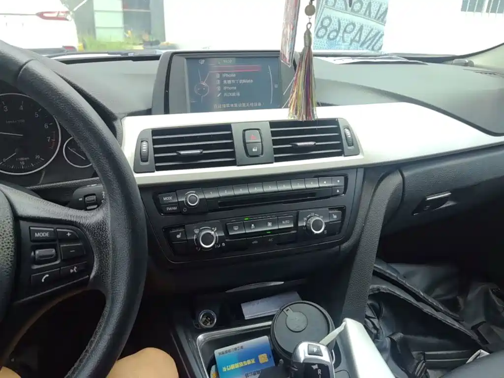 BMW 3 Series — миниатюра 13