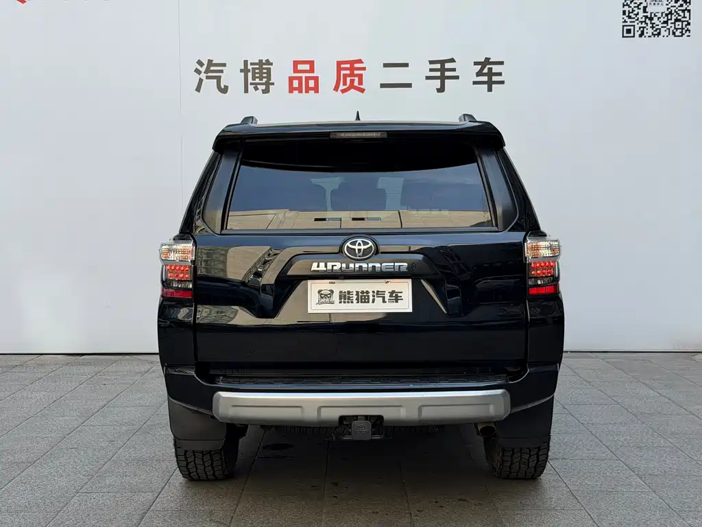 Toyota 4Runner 2022 3.5L AT