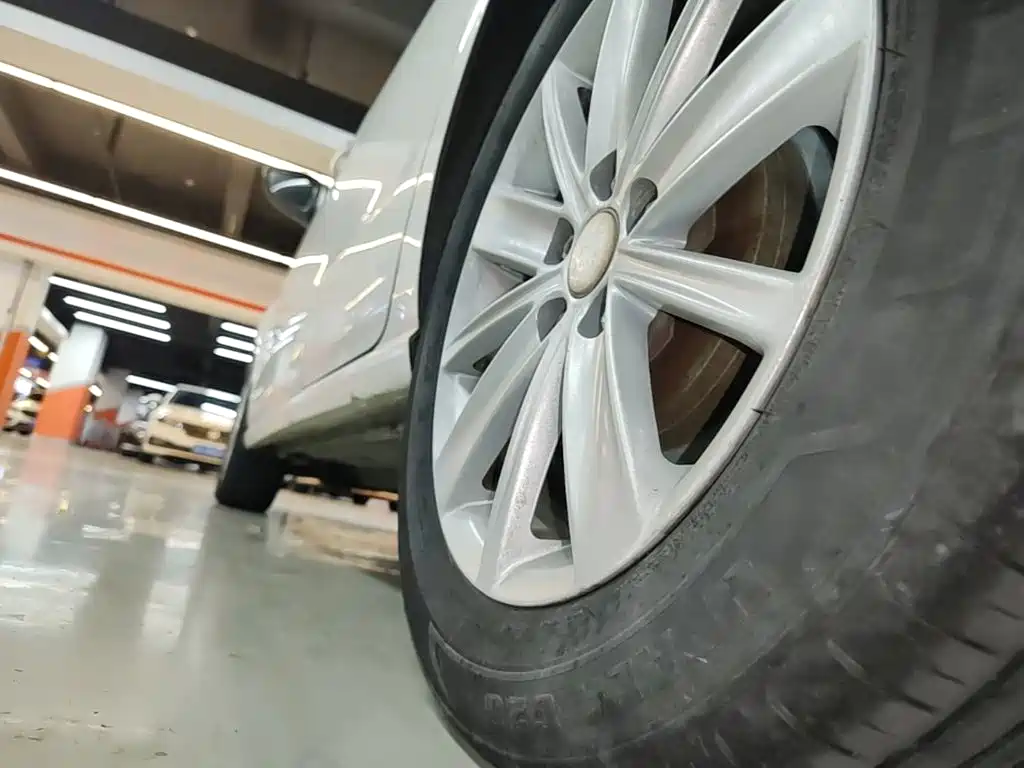 Volkswagen Polo — миниатюра 22