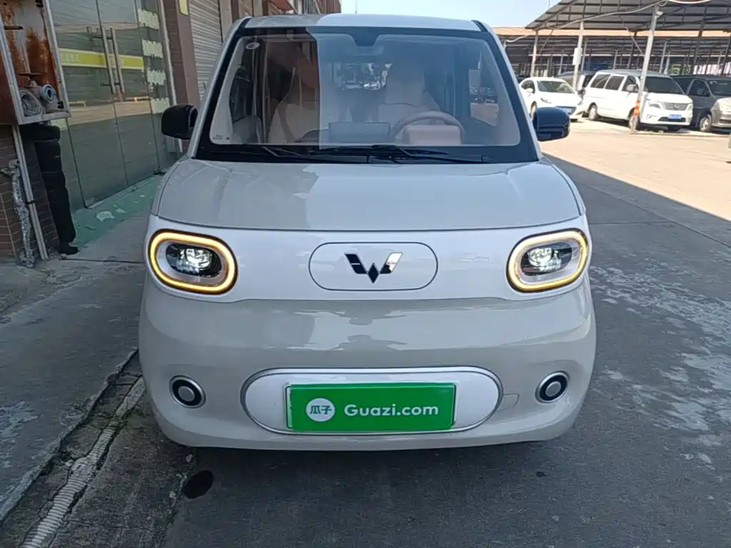 Wuling MINIEV — миниатюра 3