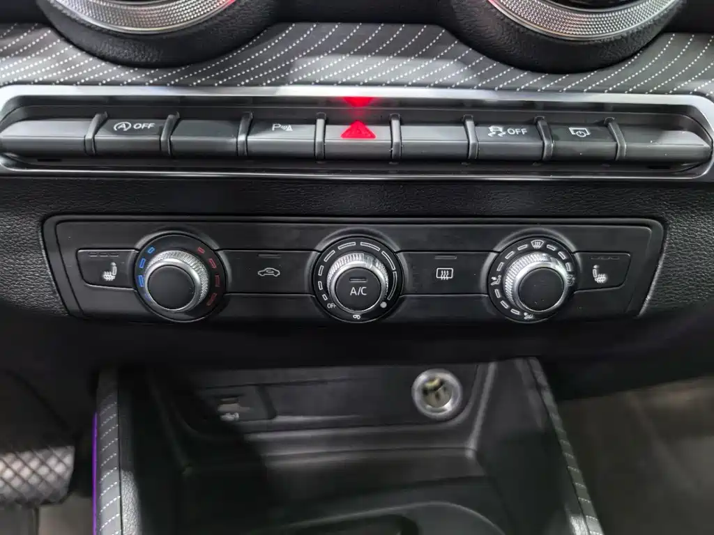 Audi Q2L — миниатюра 16