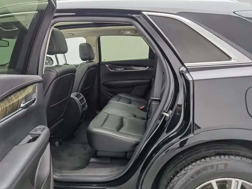 Cadillac XT5 — миниатюра 15