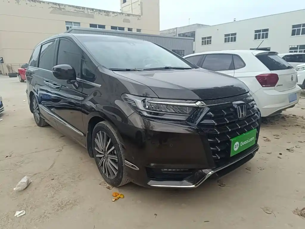 Honda Elysion — миниатюра 4