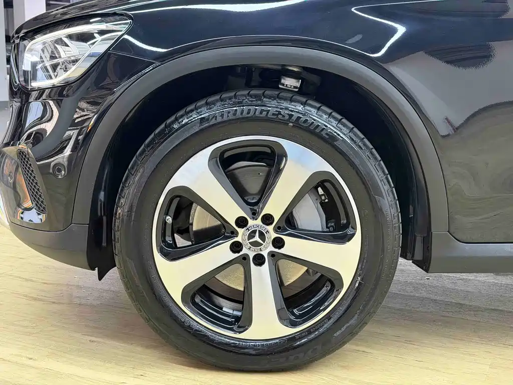 Mercedes-Benz GLC — миниатюра 5