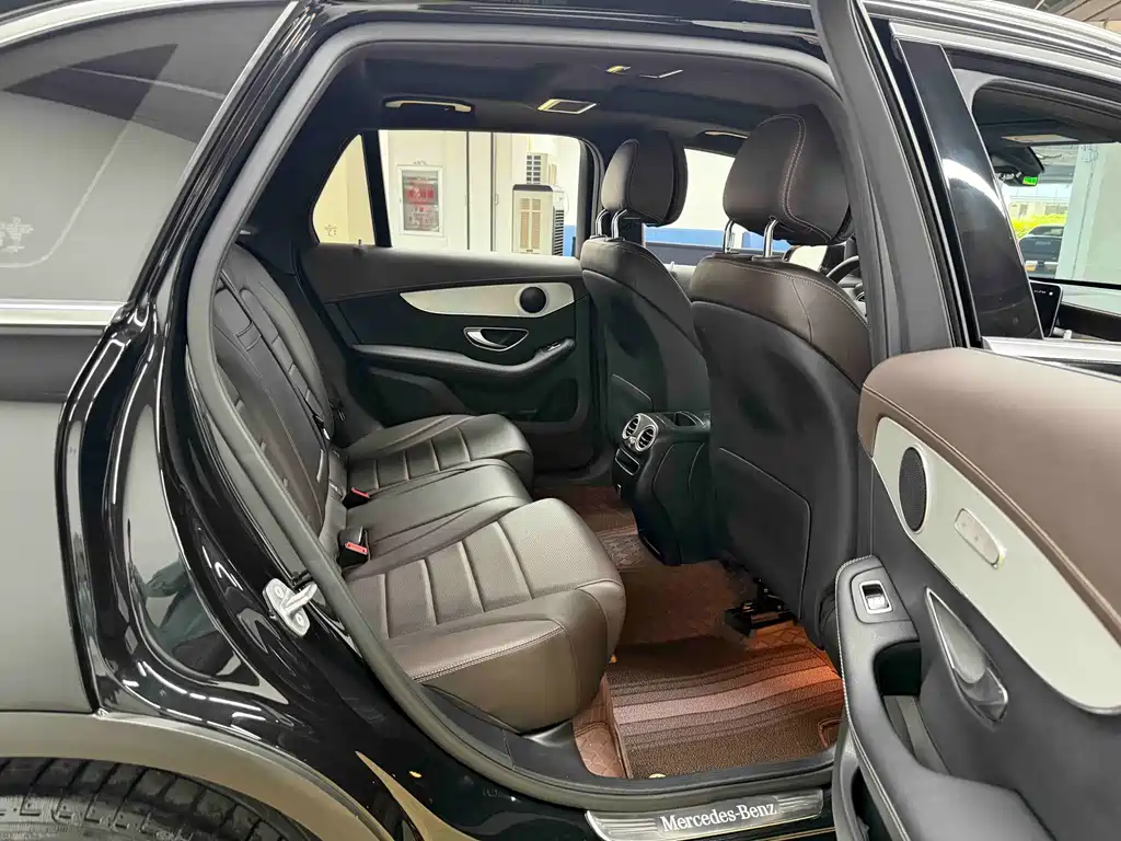 Mercedes-Benz GLC — миниатюра 22