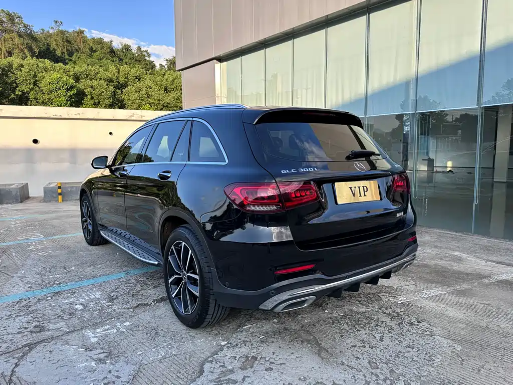 Mercedes-Benz GLC — миниатюра 7