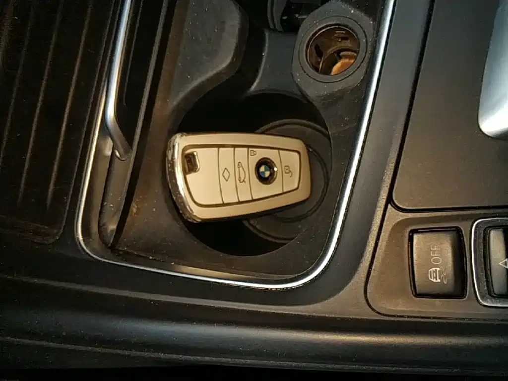 BMW 3 Series — миниатюра 9