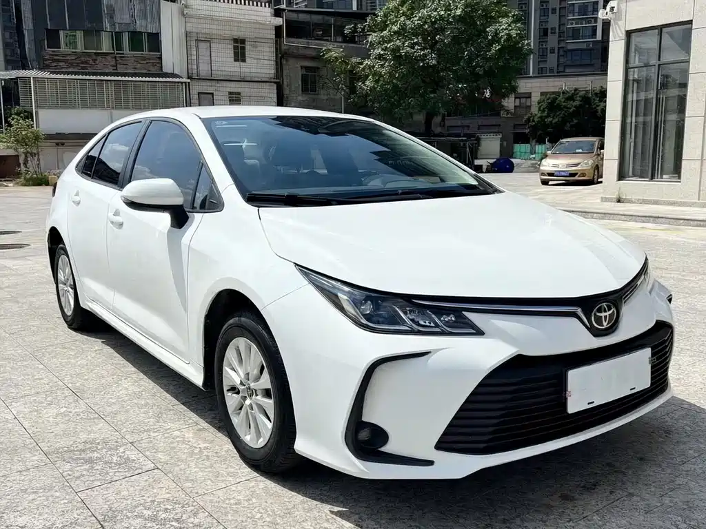 Toyota Corolla — миниатюра 3