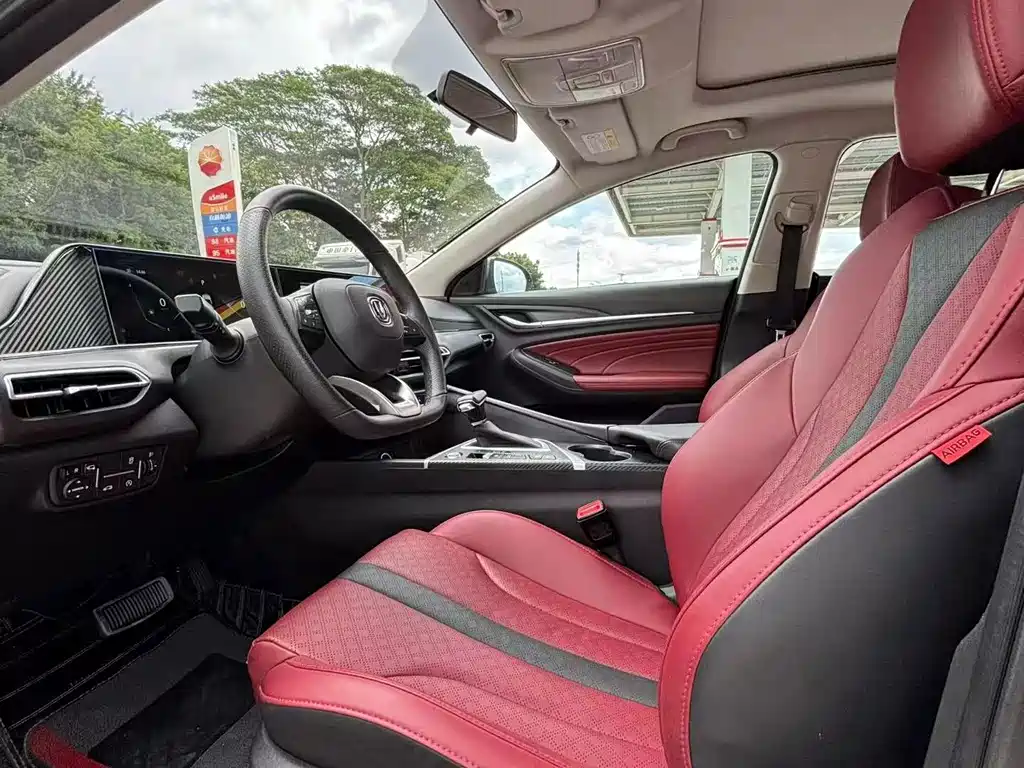 Changan Eado — миниатюра 9