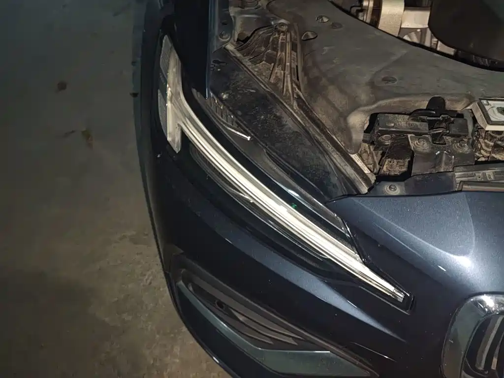 Volvo S60 — миниатюра 7